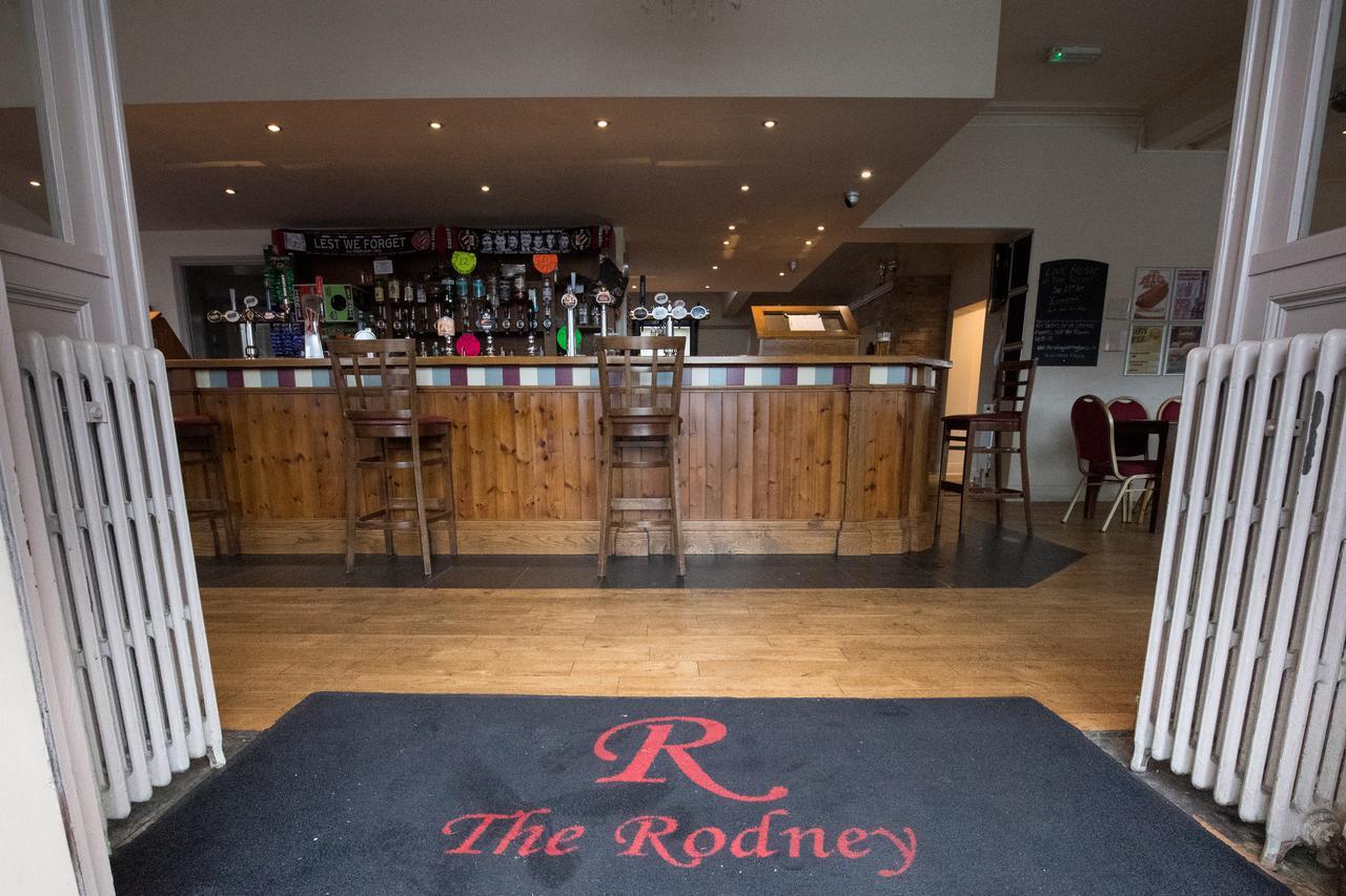 The Rodney Hotel Warrington Exterior photo